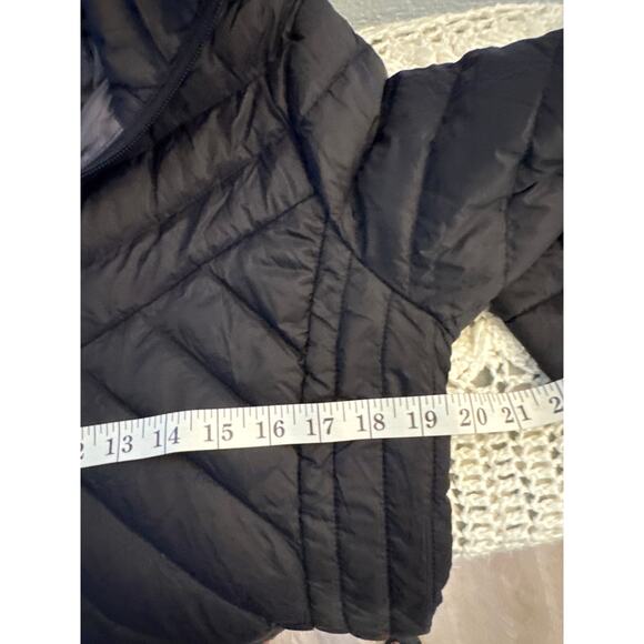 London Fog Medium Black Hooded Puffer Jacket - Picture 5 of 7